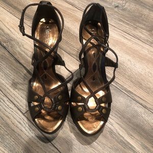 Charles David Brown Sandal Pumps